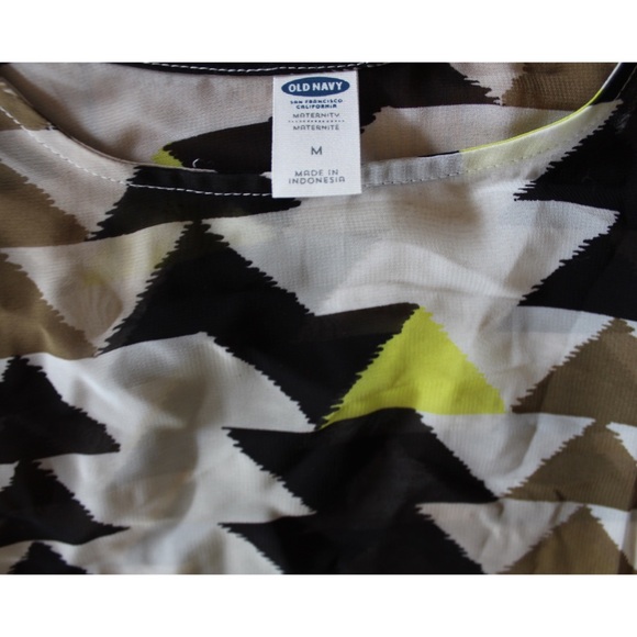 Maternity Top Bundle Lot (4) Tops Large Preowned - Picture 10 of 11